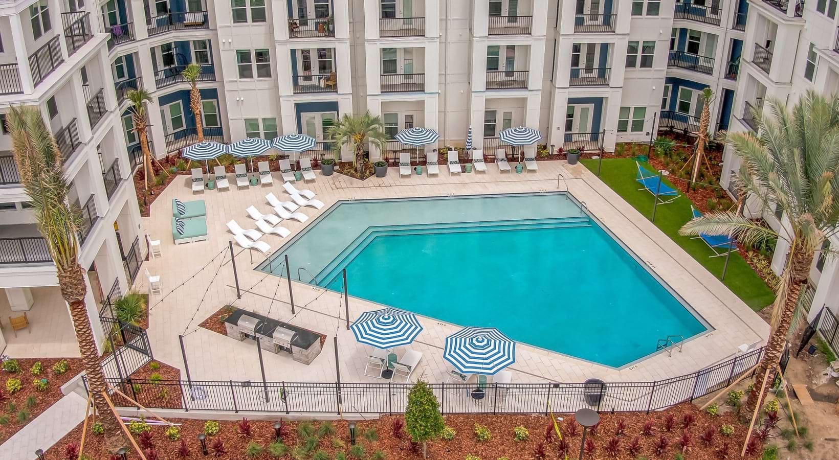 Browse Our Luxury Appointments | One Riverside Photo Gallery